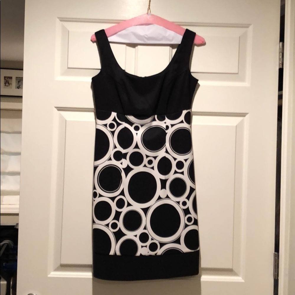 Summer scoop neck dress